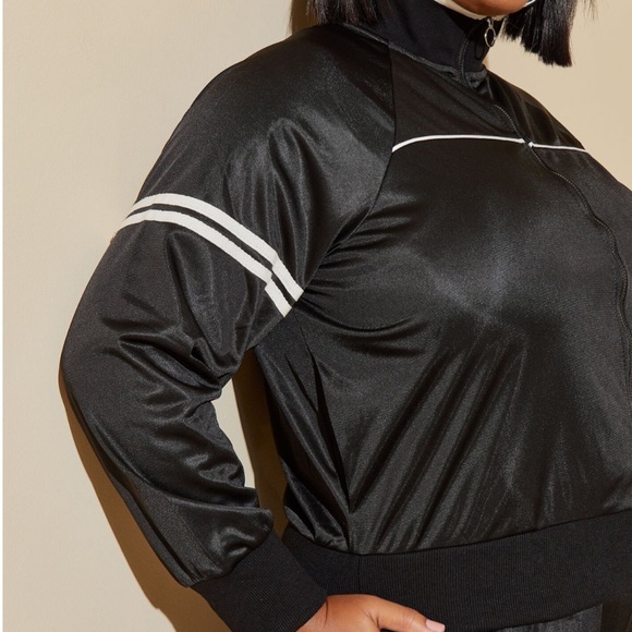 Plus ASHLEY STEWART Black White Striped Cropped Track Jacket 14/16 - Picture 4 of 5